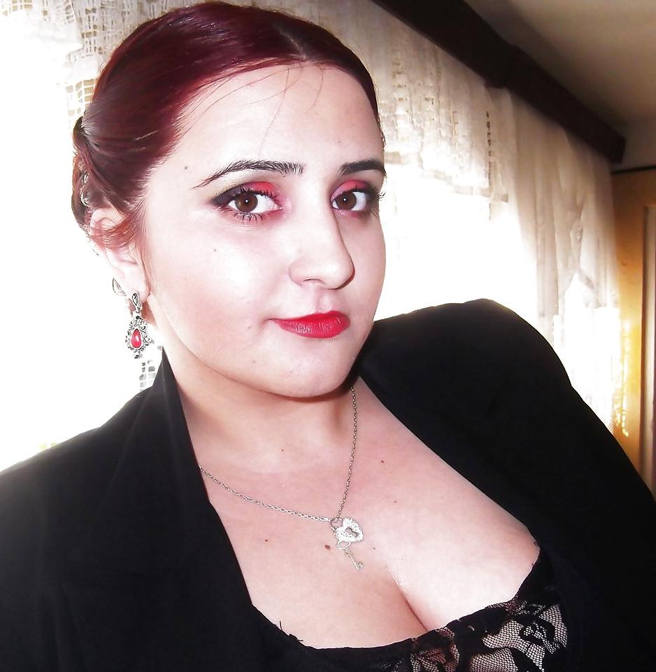 19P Romanian Huge Tits Amateur 10