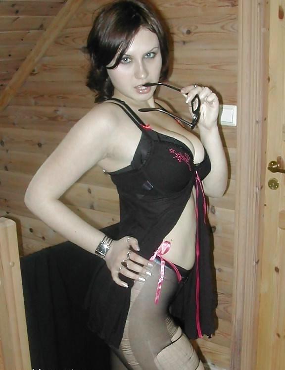25P Goth girl with huge tits