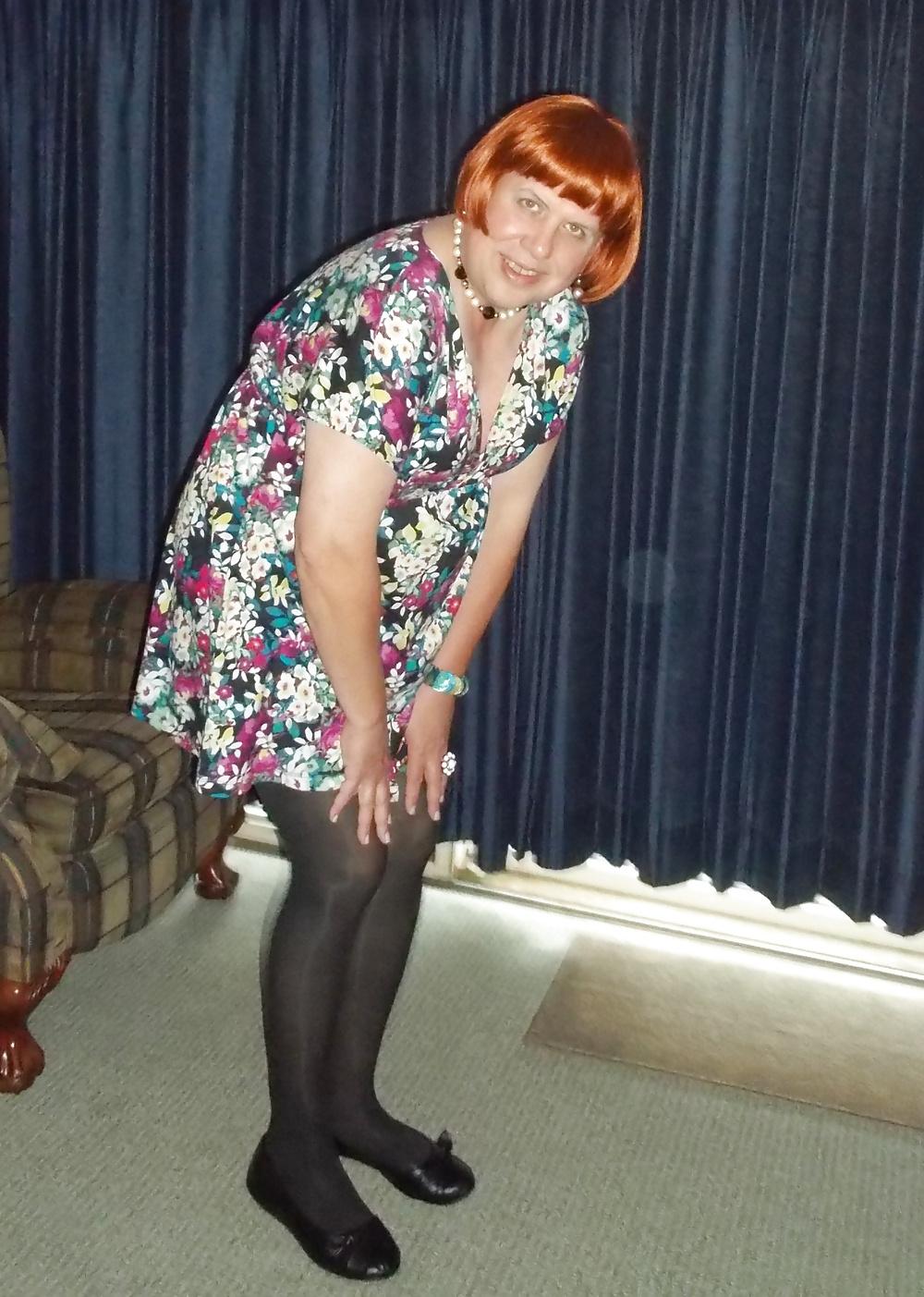 22P Wife of a sissy and sissy hubby