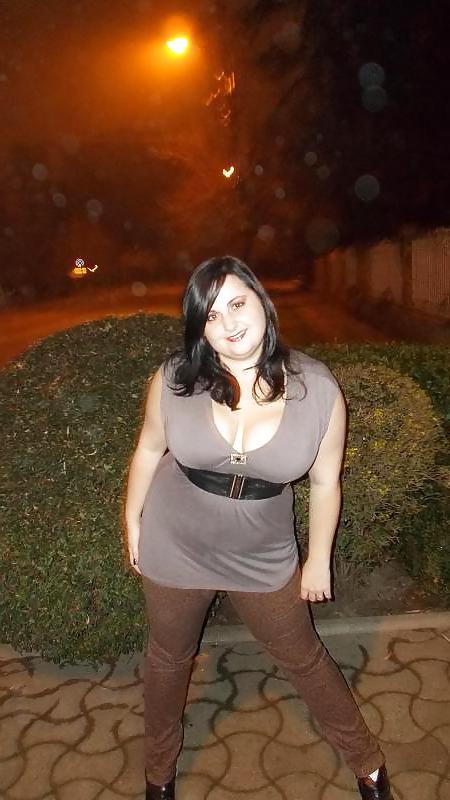 25P Romanian Huge Tits Amateur 1