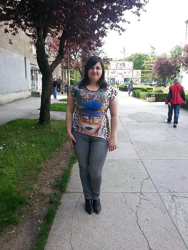 25P Romanian Huge Tits Amateur 1