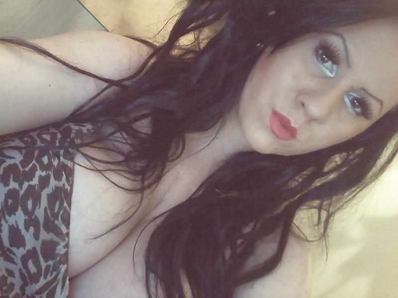 25P Romanian Huge Tits Amateur 4
