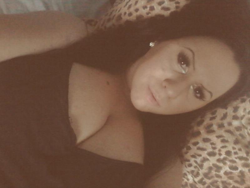 25P Romanian Huge Tits Amateur 4