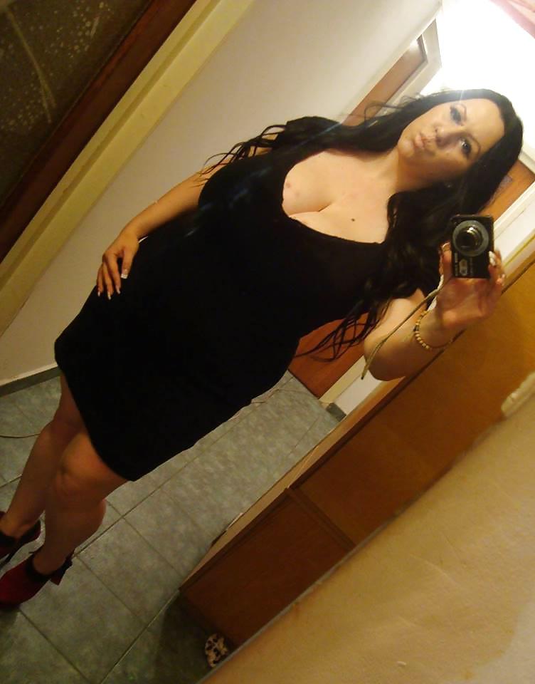 25P Romanian Huge Tits Amateur 4