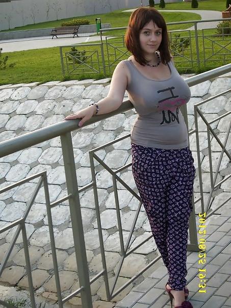 25P Real girls - Huge tits 5