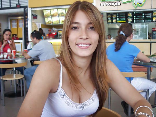 7P Hot Gir- Nena candente