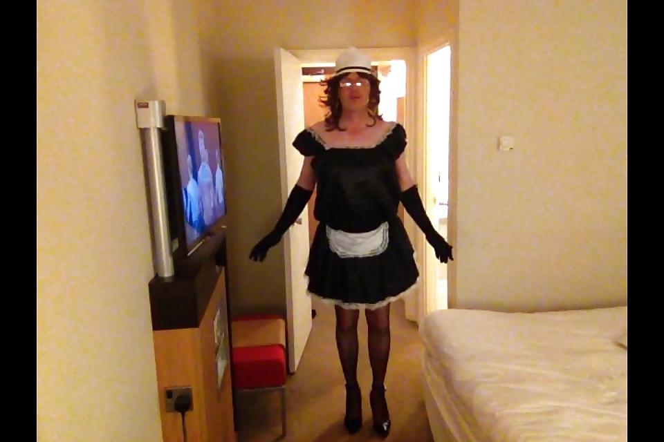 7P Sissy outfits
