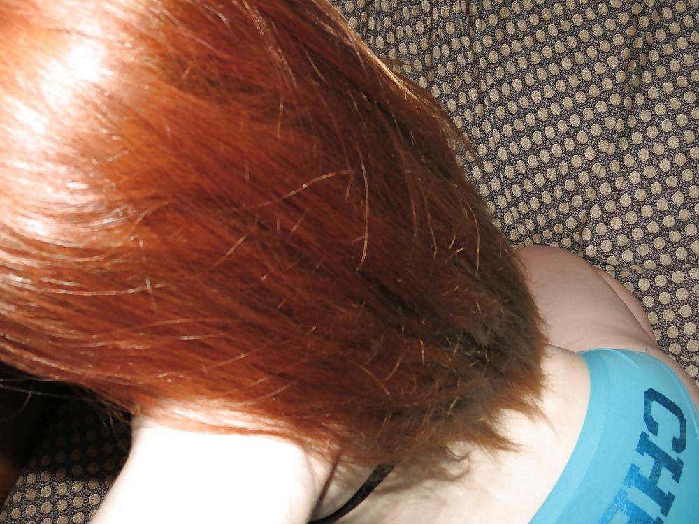 25P Skinny tight redhead