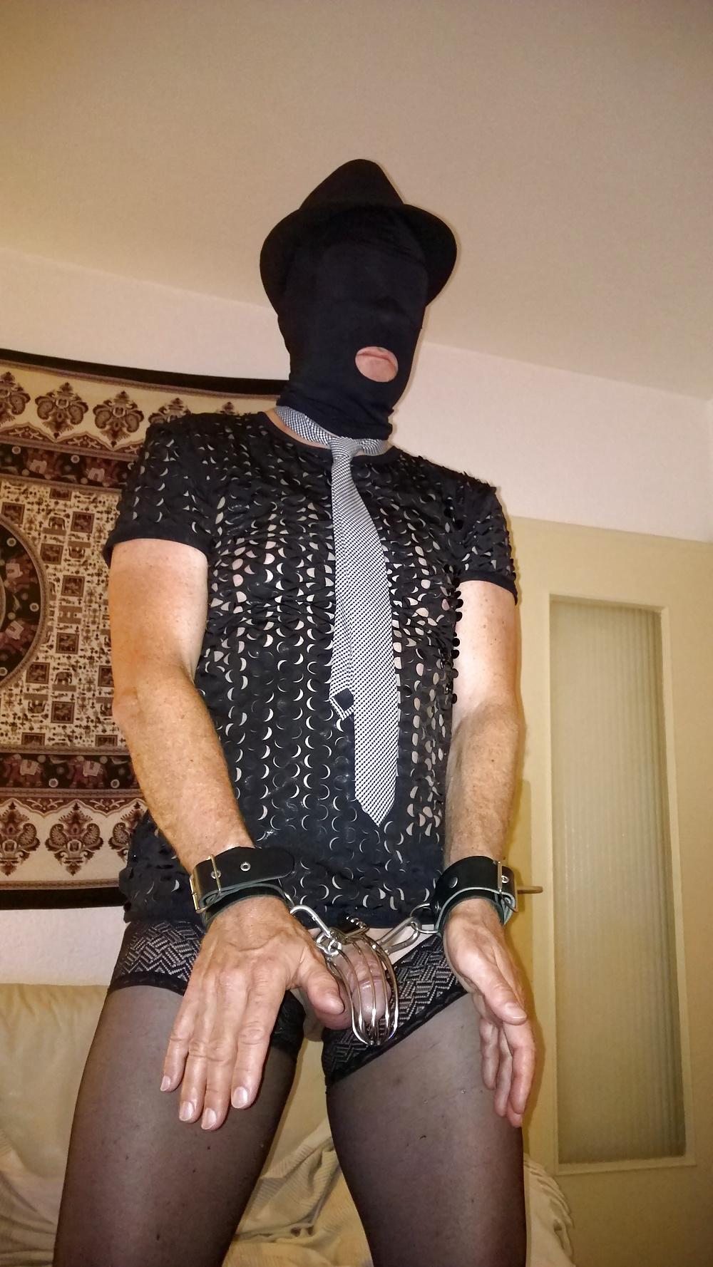 9P Slave of a dominant lady.....