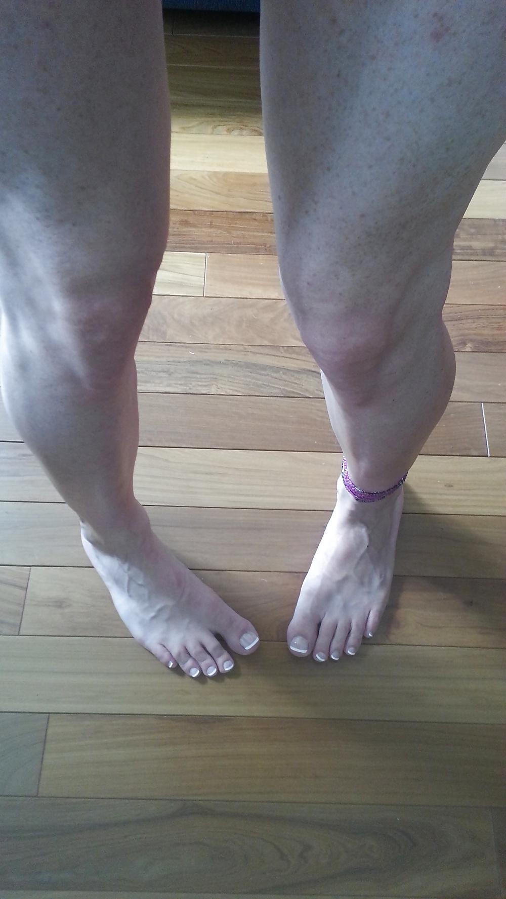 11P Sissy slut feet and legs