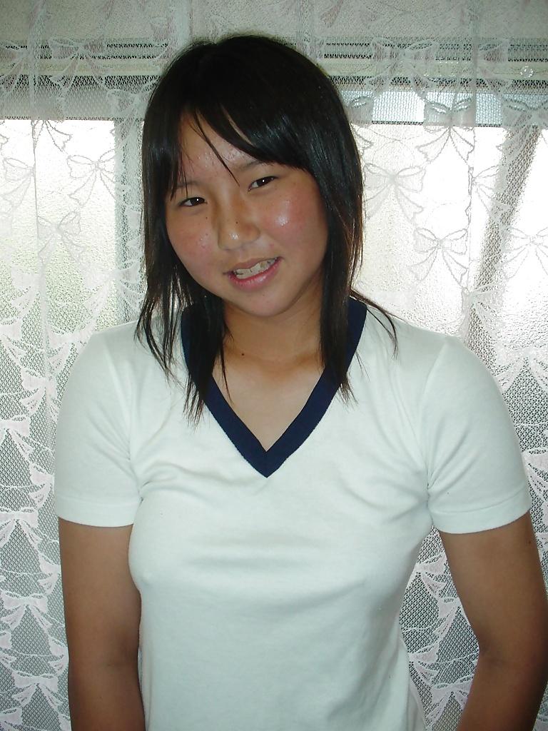 20P Japanese Girl Friend 105 - Miki 02