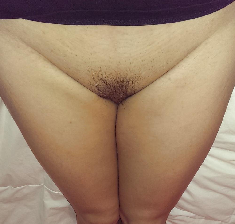 15P Sissy Boy nude on bed selfies