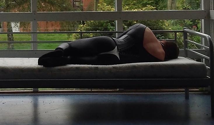 11P Spandex slave
