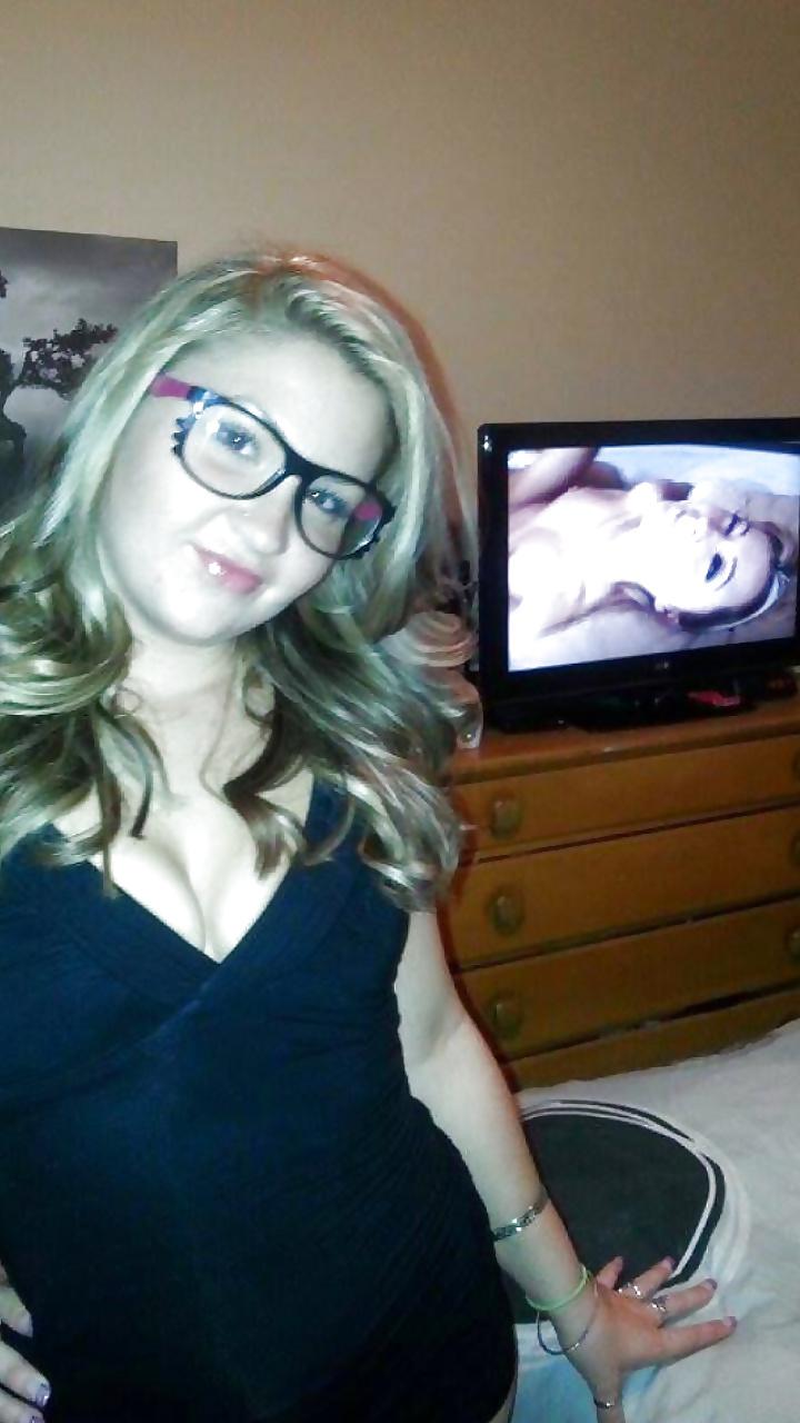 21P Sammie... Cute Girl To Cum Slave