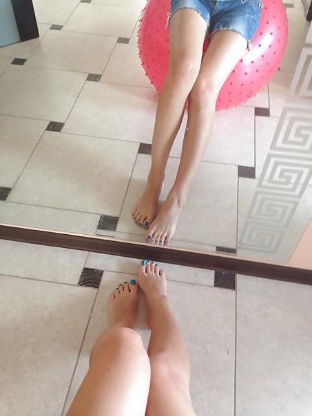 7P NOT sister legs