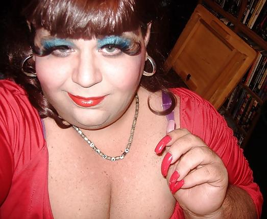 25P BBW Sissy Diane - New assortment of pics!