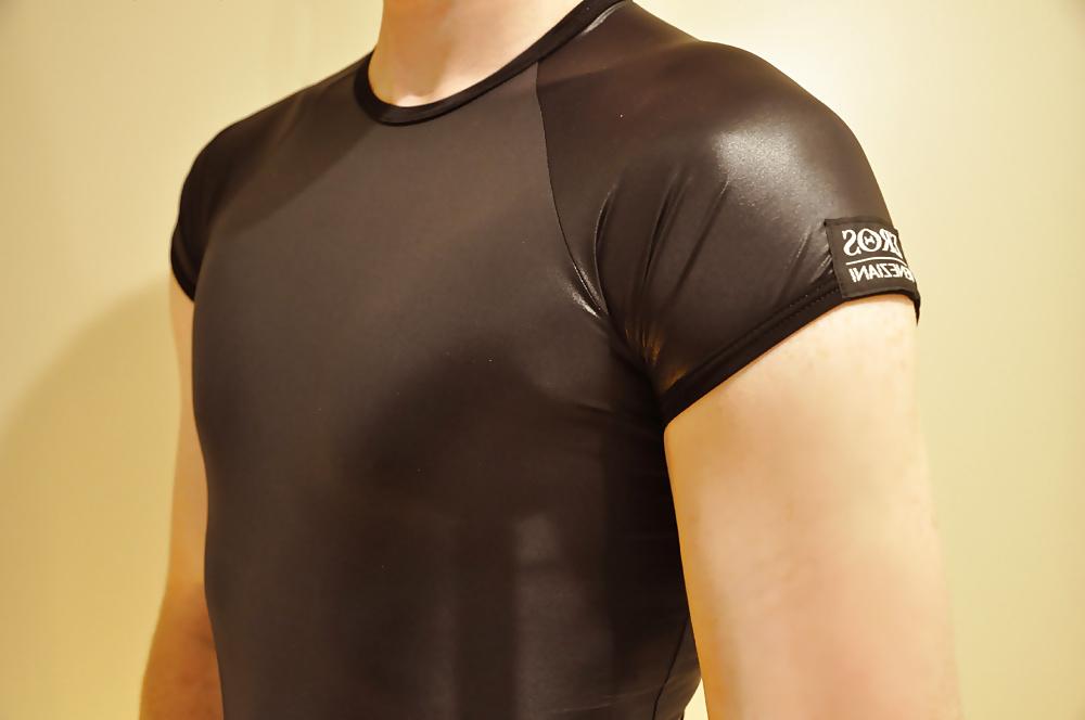 7P Me in Eros Veneziani - wetlook gear