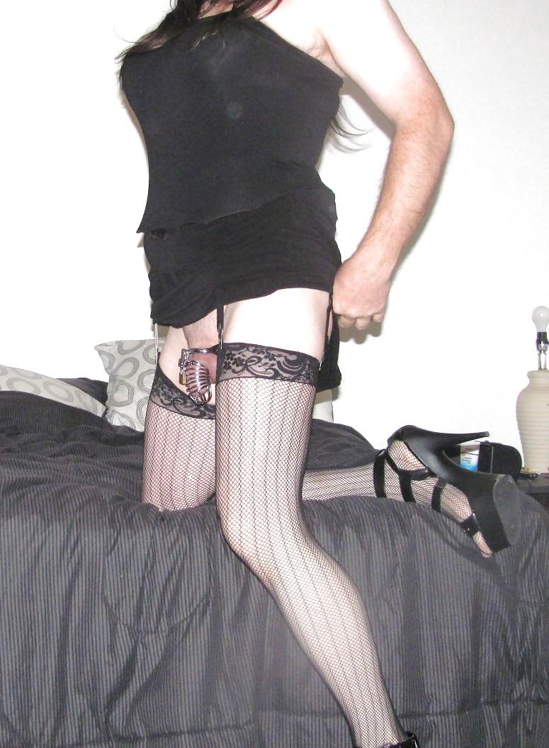 14P Sissy slut in chastity anal device