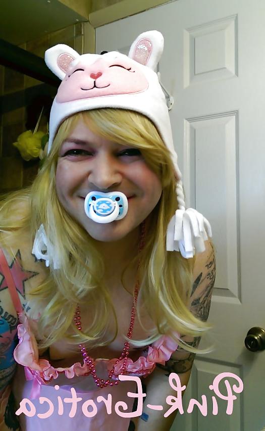 13P Pink-Erotica Sissyboy Cross Dresser Cute Blonde