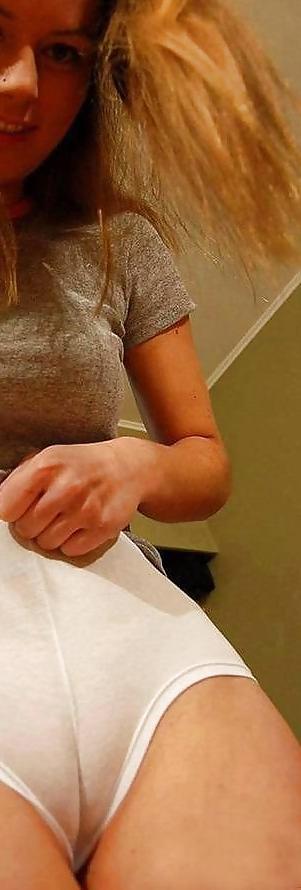 25P Cameltoe