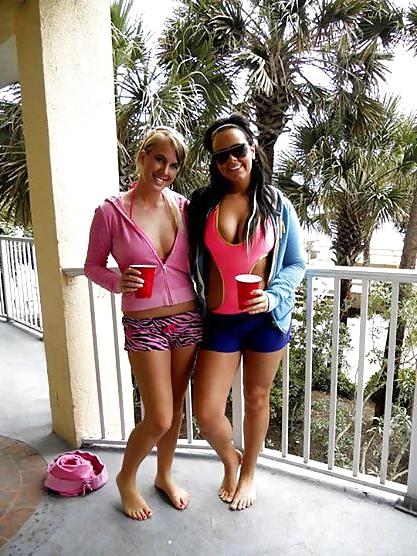 16P Party skank J Boo and her nice tits