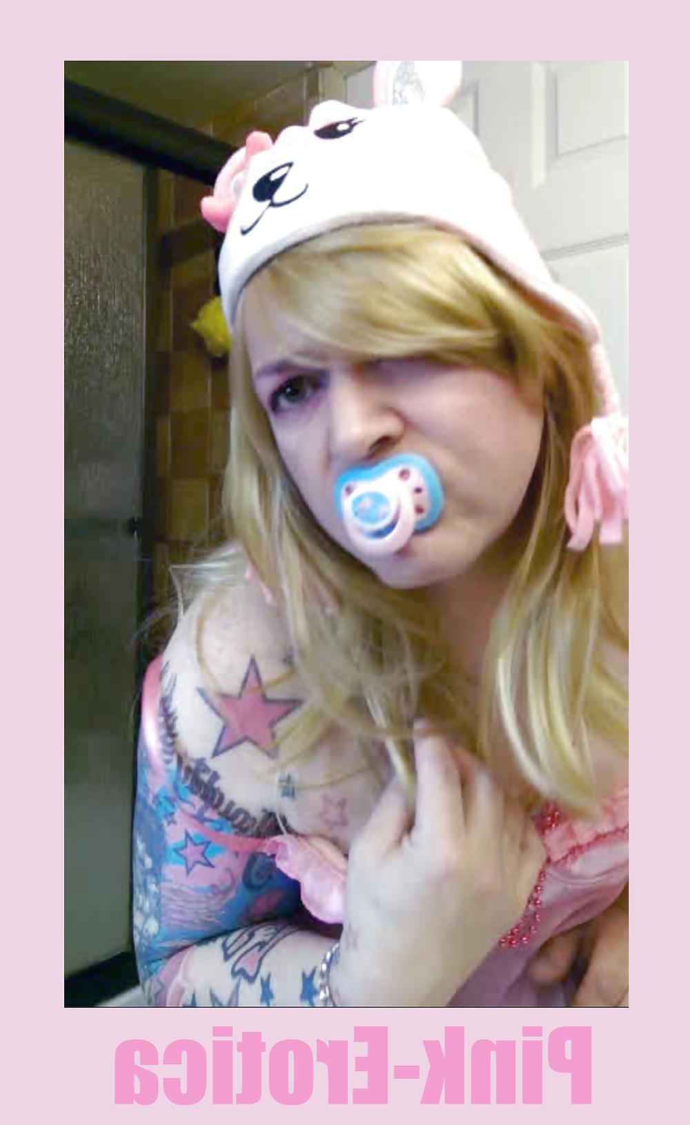 25P Pink-Erotica Sissyboy Cross Dresser Daddy's Gurl