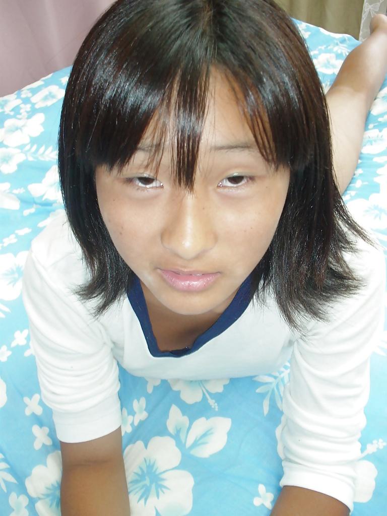20P Japanese Girl Friend 104 - Miki 01