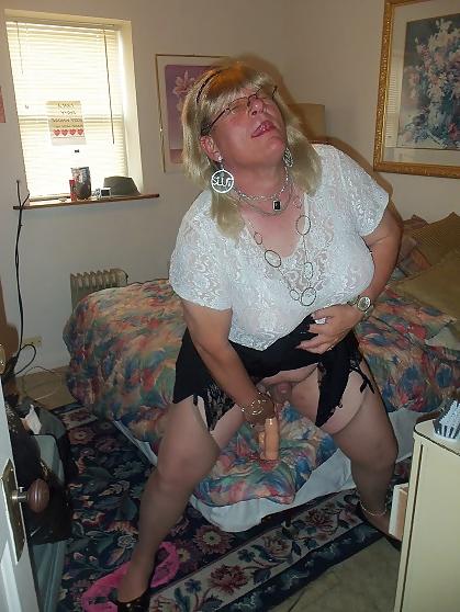 11P I am a Real sissy cum slut