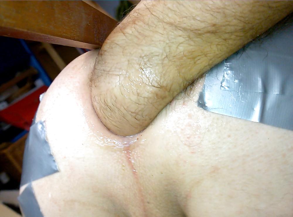 11P Assfist man gape