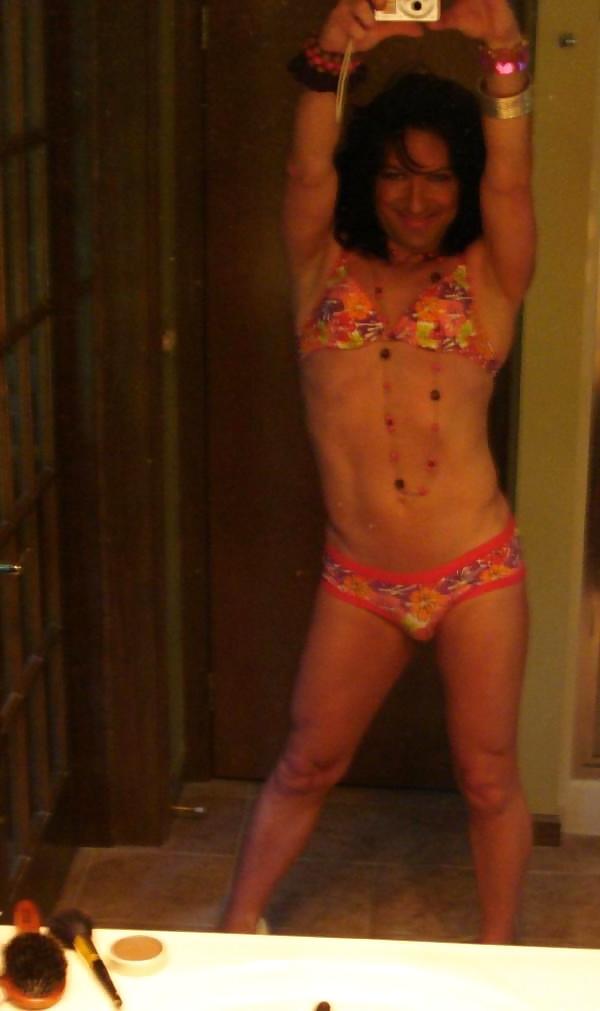 21P Pink-Pantied Sissy Brunette