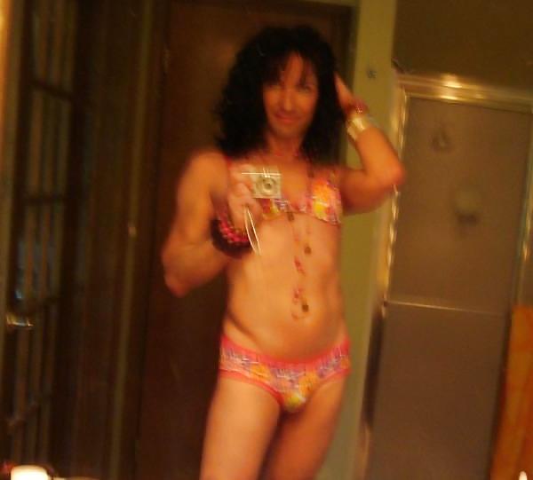 21P Pink-Pantied Sissy Brunette