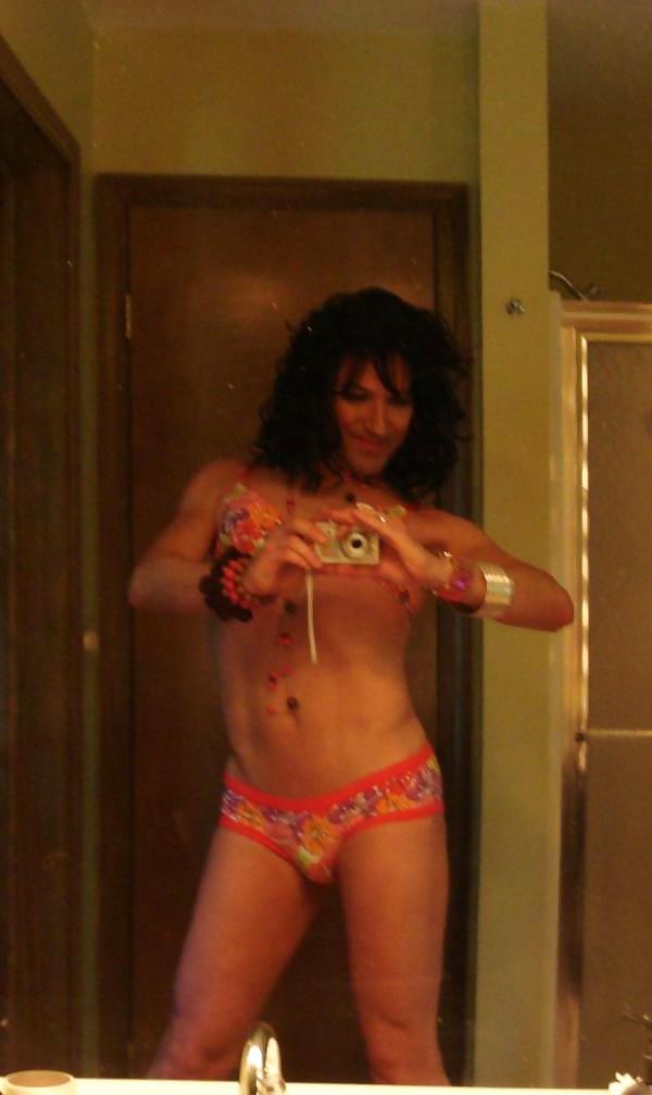 21P Pink-Pantied Sissy Brunette