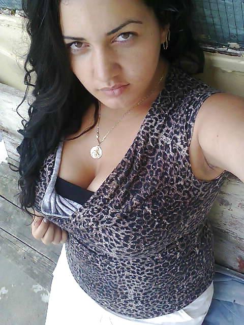 22P Romanian Huge Tits Amateur 15