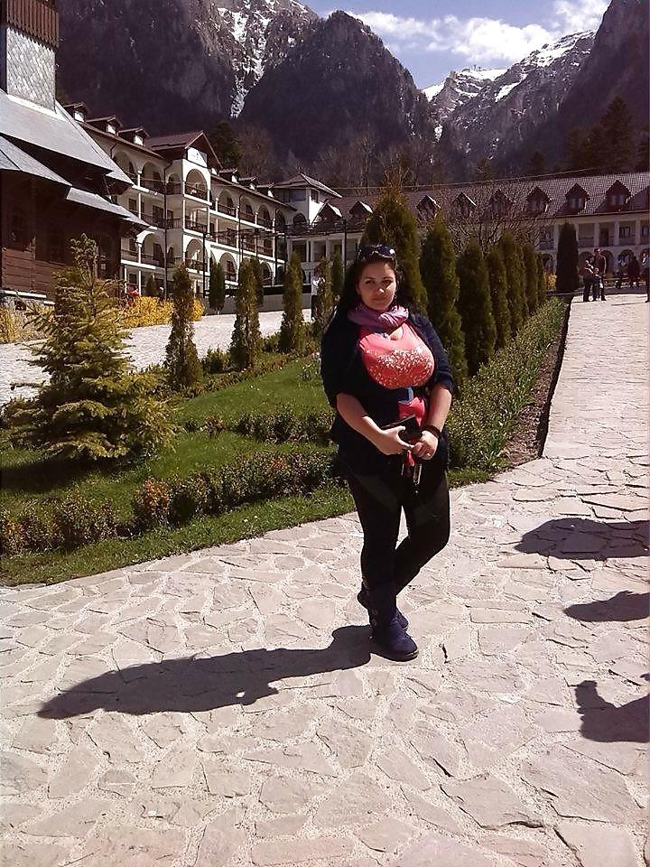 22P Romanian Huge Tits Amateur 15