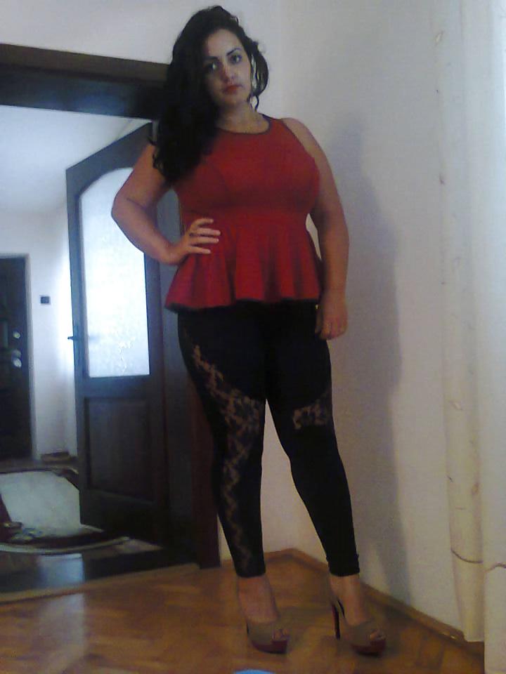 22P Romanian Huge Tits Amateur 15