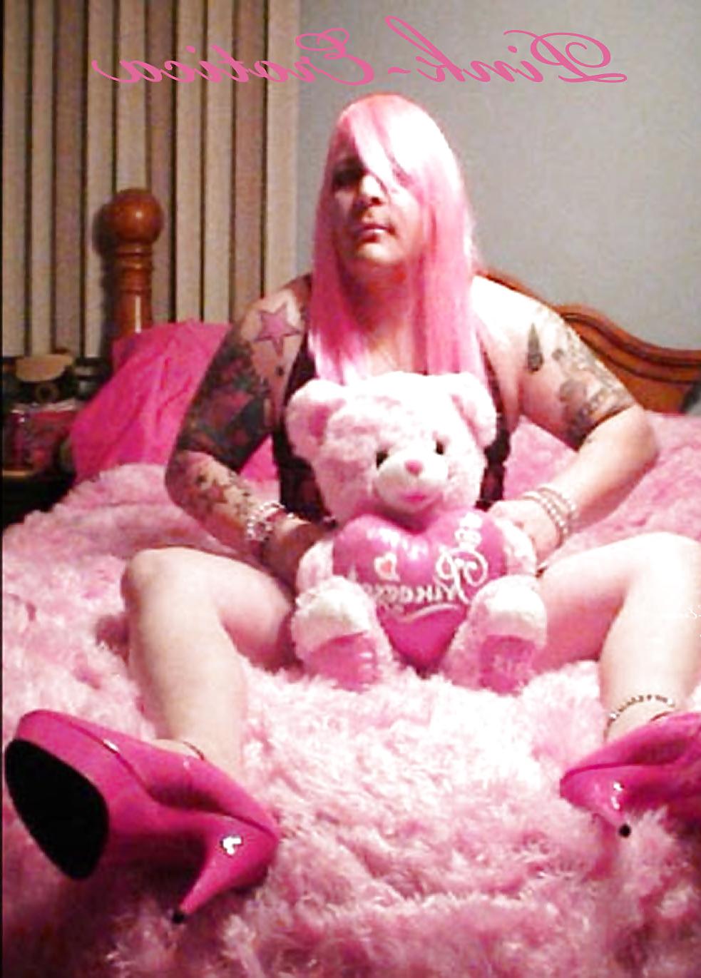 25P Pink-Erotica Sexy Pink Sissyboy