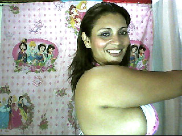25P Best Colombian Cam girl
