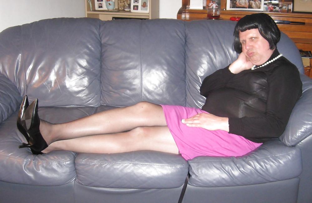 25P Sissy hubby 14