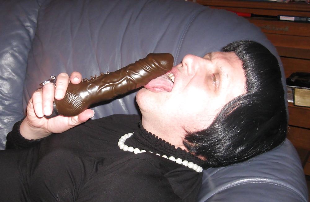 25P Sissy hubby 14
