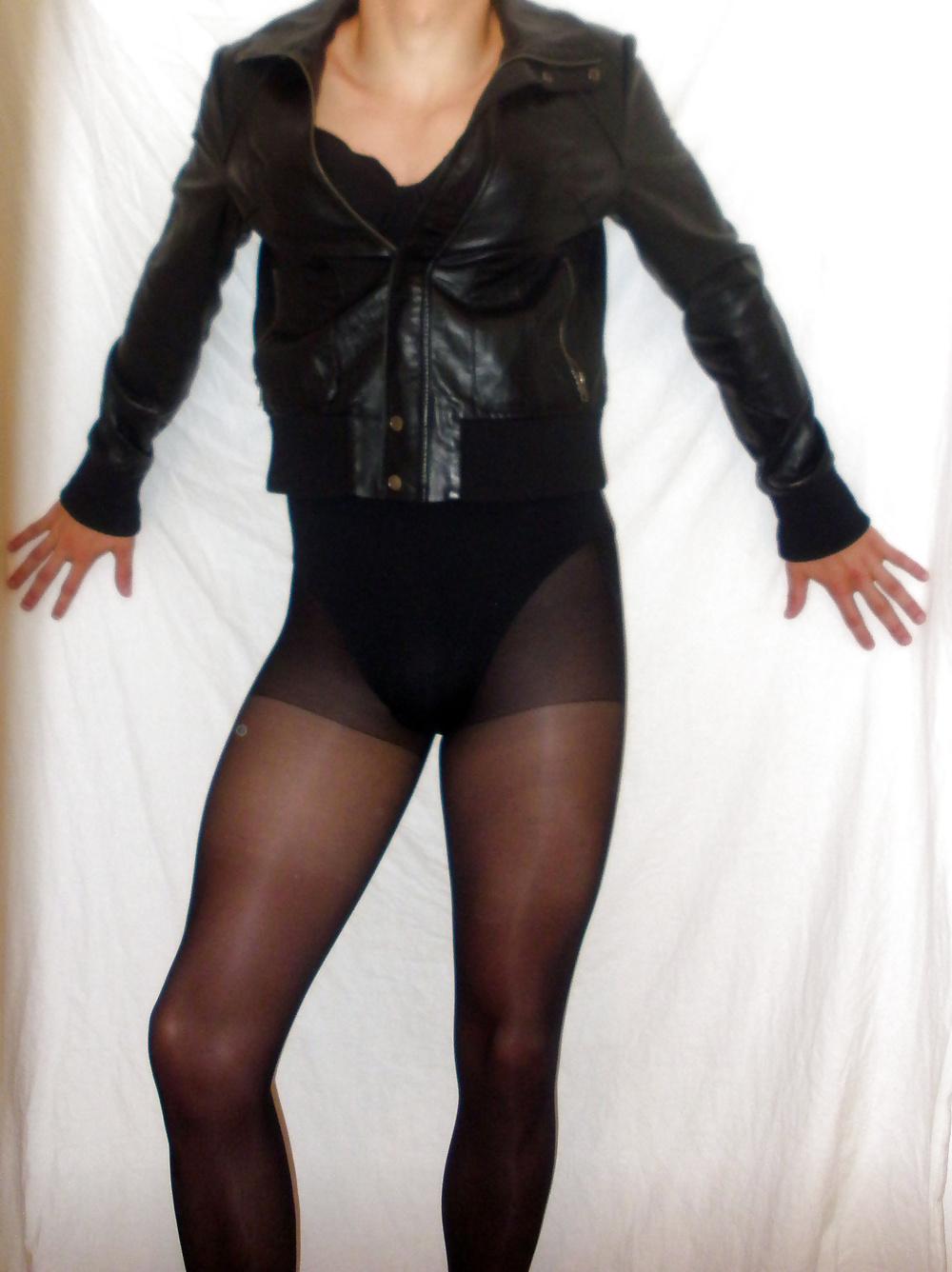 19P Rocker sissy
