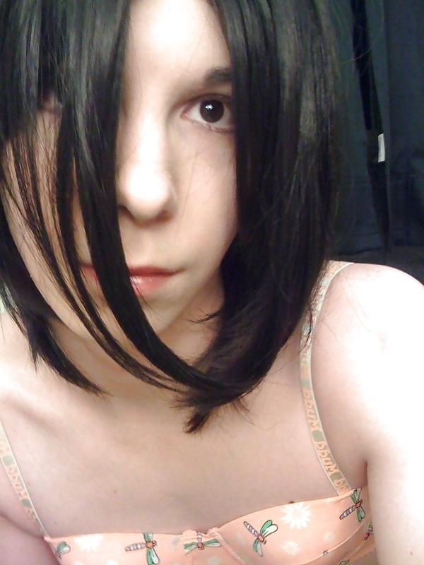 25P COCK STARVED SISSY'S