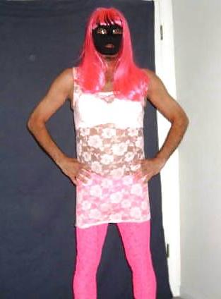 9P Why Does Pink Make Sissy's Clitty Harden?