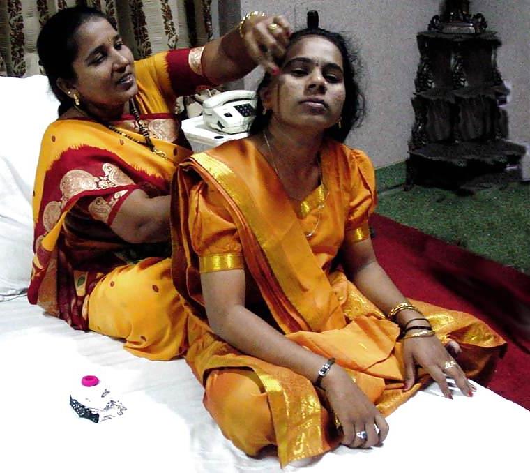 18P Mom&daughter's friend