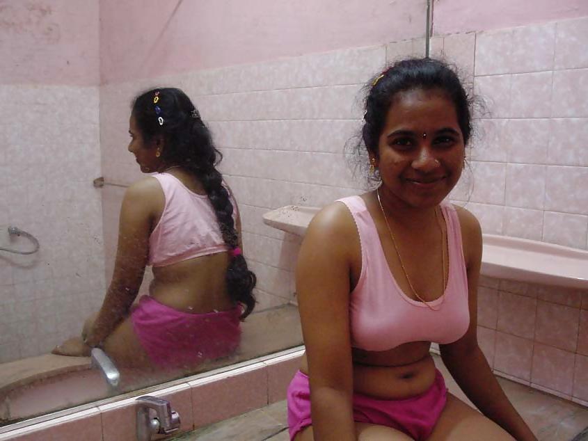 18P Mom&daughter's friend