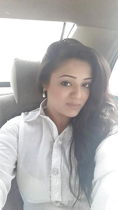 5P Pashto Super Star Pirya Khan on xhamster for a huge cock
