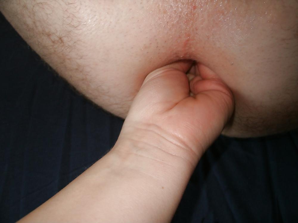 20P My slave and my strap....