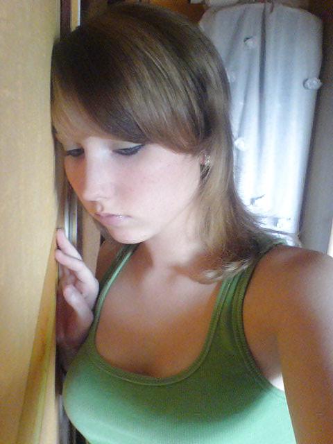 18P FREUNDIN VON MEINER SCHWESTER :)) ( FRIEND OF MY SISTER )