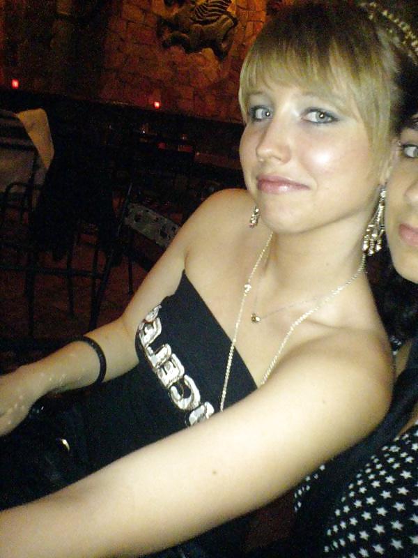 18P FREUNDIN VON MEINER SCHWESTER :)) ( FRIEND OF MY SISTER )