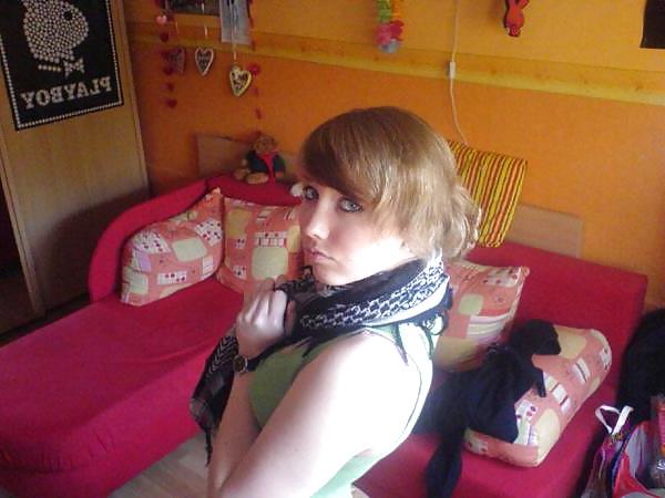 18P FREUNDIN VON MEINER SCHWESTER :)) ( FRIEND OF MY SISTER )
