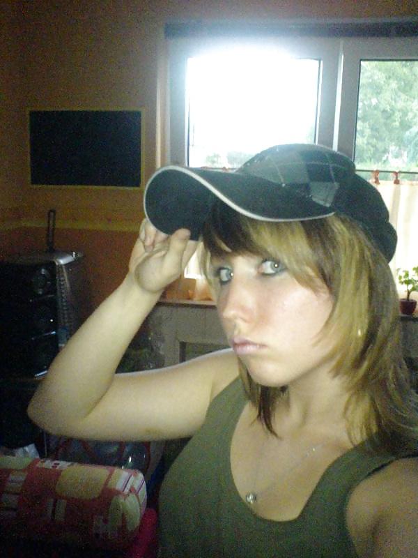 18P FREUNDIN VON MEINER SCHWESTER :)) ( FRIEND OF MY SISTER )